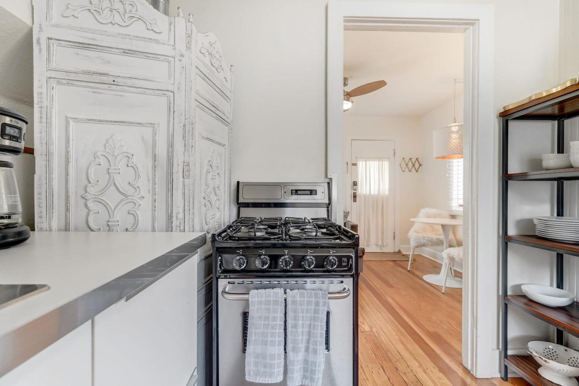 콜로라도스프링스 Vintage Tiny House Cute 1Bdrm Big Appeal 빌라 외부 사진